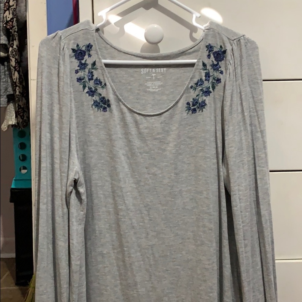american eagle shirt.